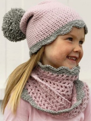 DROPS Fancy Nancy Kinder Häkeln Beanie und Cowl - Deutschsprachige Anleitung										