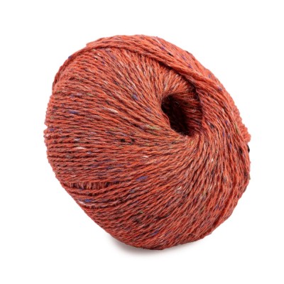 Laughing Hens Hearthstone Tweed DK										 - 10 Autumn Bracken