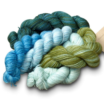 Manos Silk Blend Fino Mini-Skein Sets										 - 6 Flora