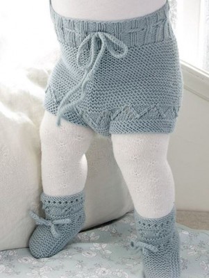 DROPS Odeta Babyshorts und Söckchen - Deutschsprachige Anleitung										