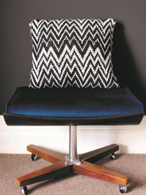 Rowan Slalom Kissen - Deutschsprachige Anleitung										