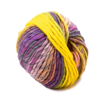 Laughing Hens Spectrum Super Chunky										 - 052 Dream