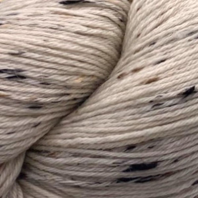 Ungefarbtes Garn Superwash Donegal 4 Ply										 - Ungefarbt / Ecru - 100g