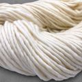 Ungefarbtes Garn Super Chunky Superwash Marshmallow Merino Single