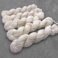 Ungefarbtes Garn Superwash Sock 4 Ply Minis