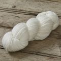 Ungefarbtes Garn Baby Merino Aran